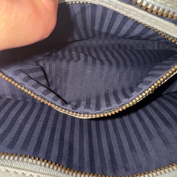 Coach Sonoma Bucket Bag - Picture 9 of 10